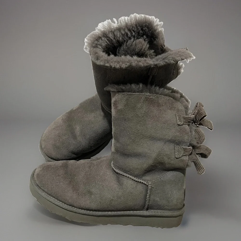 UGG Womens Gray Suede Mid Calf Bailey Corduroy Bow Coquette Boots Size 9